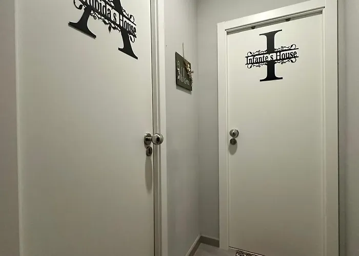 Charme Апартаменты *